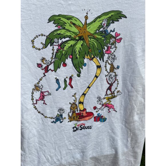 Billabong X Dr. Seuss White T-Shirt XL Christmas Graphic Tee Short Sleeve Cotton - Picture 2 of 8